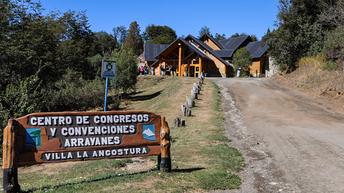 EN VILLA LA ANGOSTURA CAPACITAMOS A LOS MUNICIPIOS DE LA PATAGONIA
